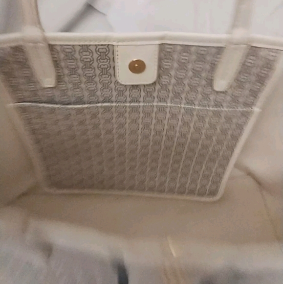 TORY BURCH GEMINI CHAIN PRINT LARGE TOTE HANDBAG - Picture 9 of 12